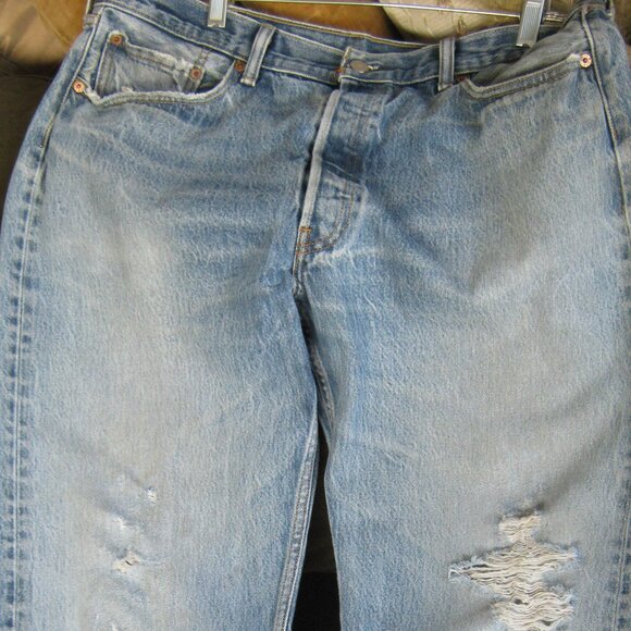 Vintage Levis Men's 501Jeans Button Fly Distressed 40W 38L (actual 39W 33.5L) - Picture 4 of 9